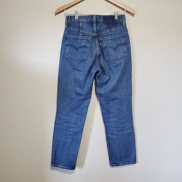 Aritzia Straight Leg Jeans - Picture 6 of 16